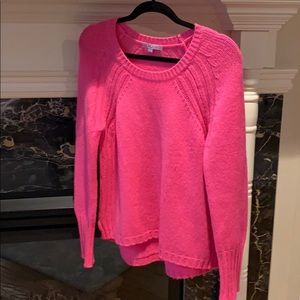 Fushia 100% cashmere sweater